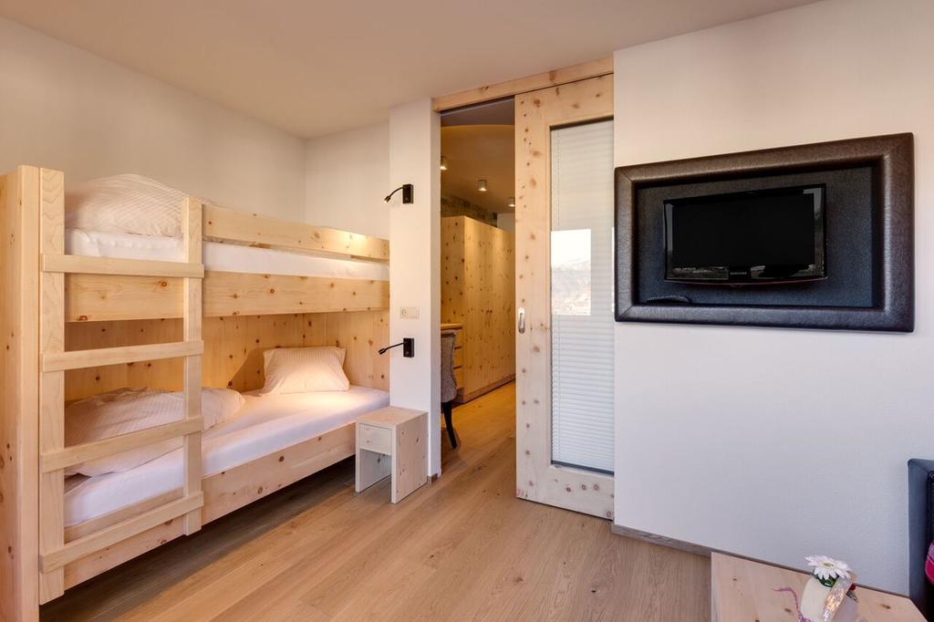 Hotel Panorama Ladis Room photo
