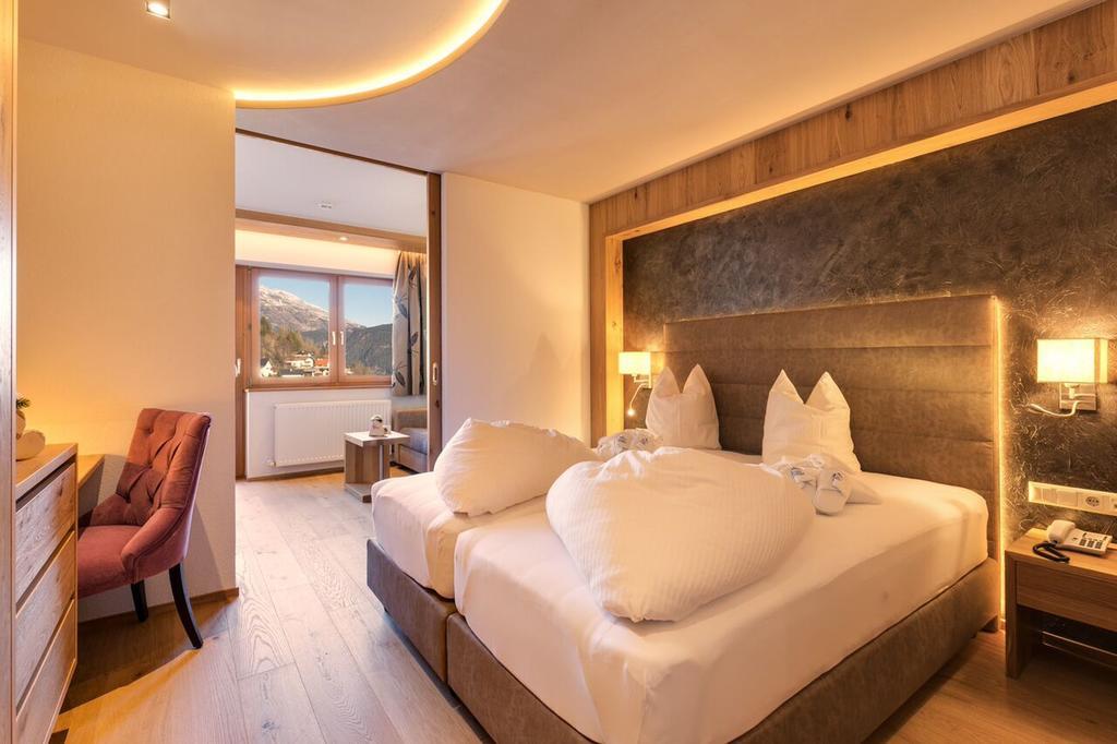 Hotel Panorama Ladis Room photo